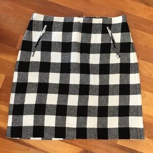 NEW Talbots Skirt Buffalo Check Wool Blend Fully Lined Size 6P Black White Plaid